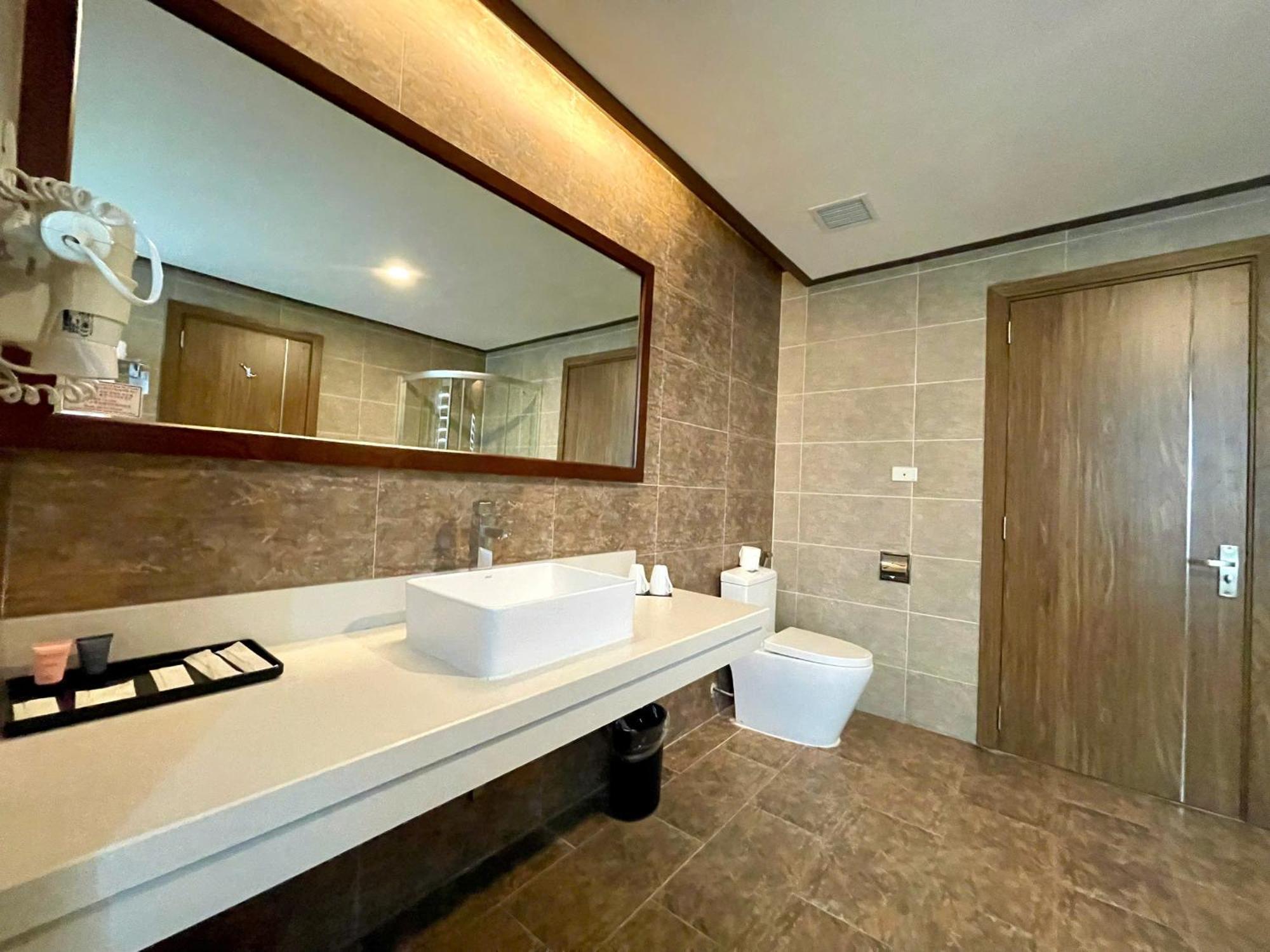 Muong Thanh Grand Xa La Hotel Hanoi Exterior foto